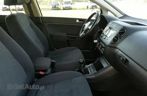VOLKSWAGEN Golf Plus 