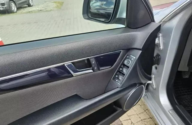 MERCEDES-BENZ Klasa C 