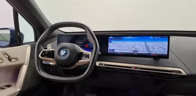 BMW IX 