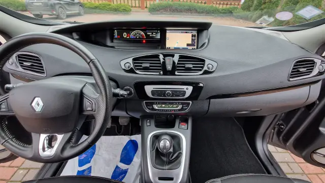 RENAULT Grand Scenic Bose Energy 130