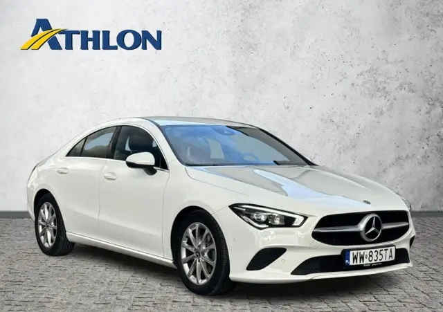 MERCEDES-BENZ CLA 180 7G-DCT