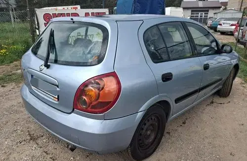 NISSAN Almera 