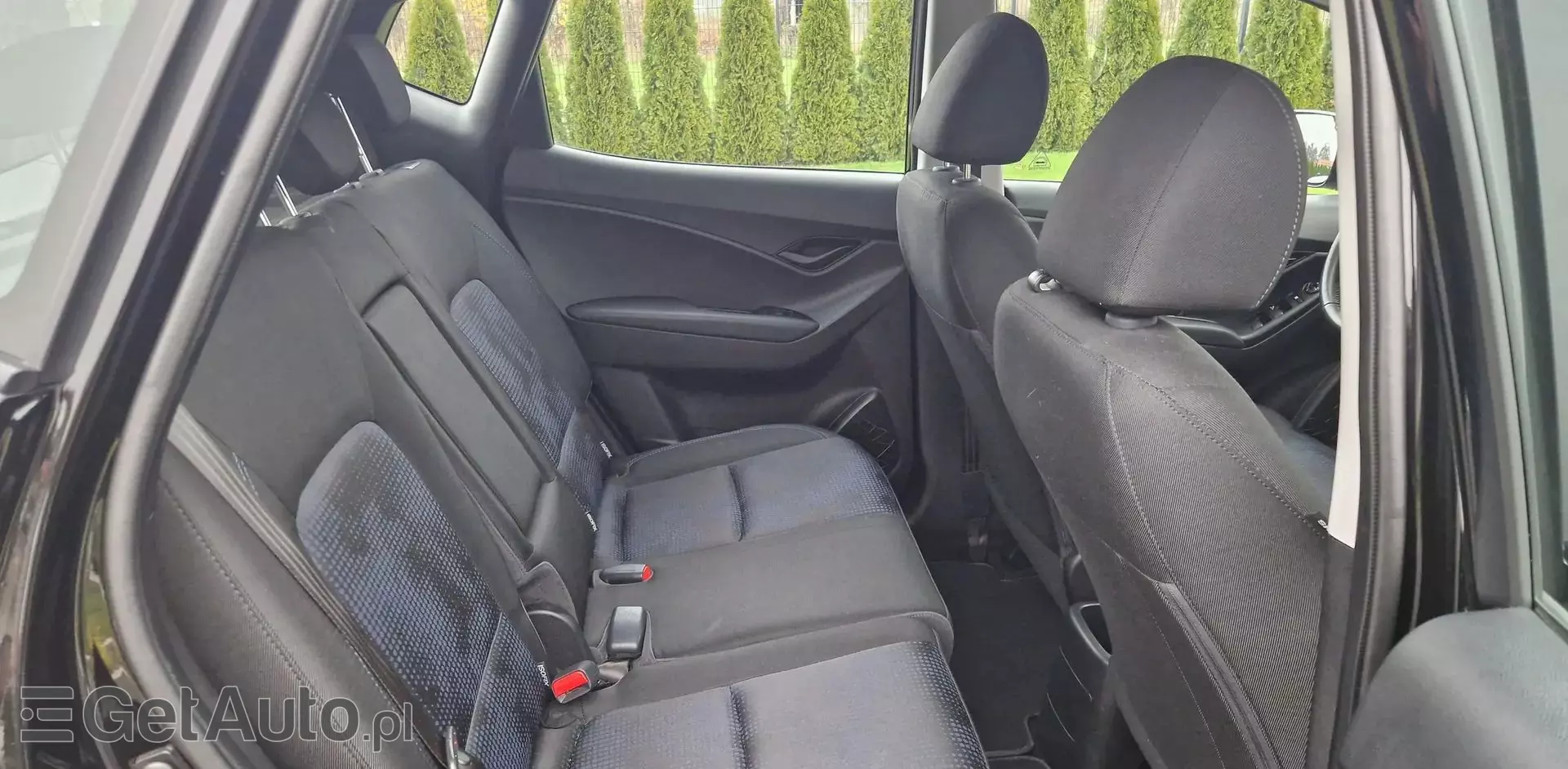 HYUNDAI Ix20 1.4i (90 KM)