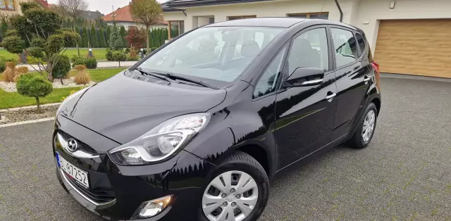 HYUNDAI Ix20 1.4i (90 KM)