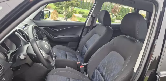 HYUNDAI Ix20 1.4i (90 KM)