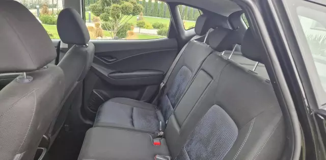 HYUNDAI Ix20 1.4i (90 KM)