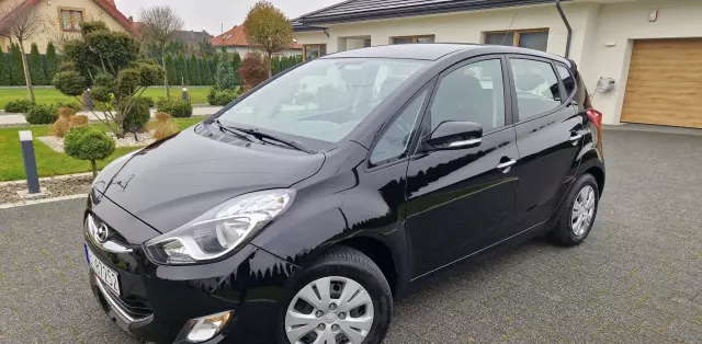 HYUNDAI Ix20 1.4i (90 KM)
