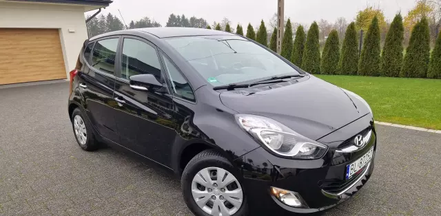 HYUNDAI Ix20 1.4i (90 KM)