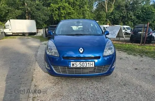 RENAULT Grand Scenic 
