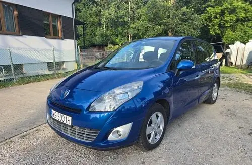 RENAULT Grand Scenic 