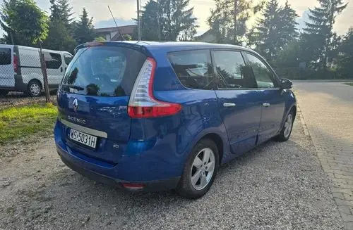 RENAULT Grand Scenic 