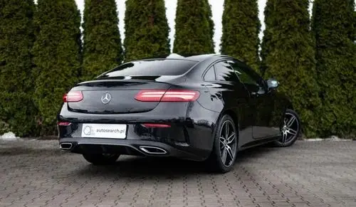 MERCEDES-BENZ Klasa E 