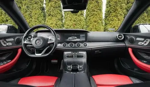 MERCEDES-BENZ Klasa E 