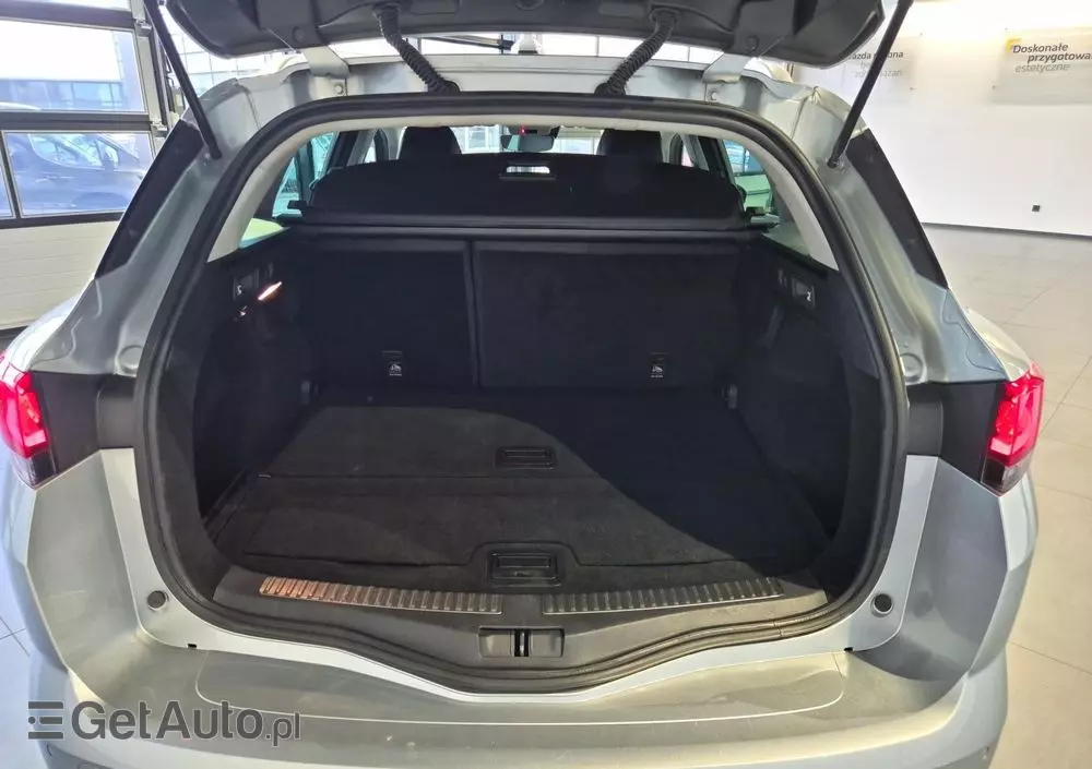 RENAULT Megane 1.3 TCe FAP Intens EDC