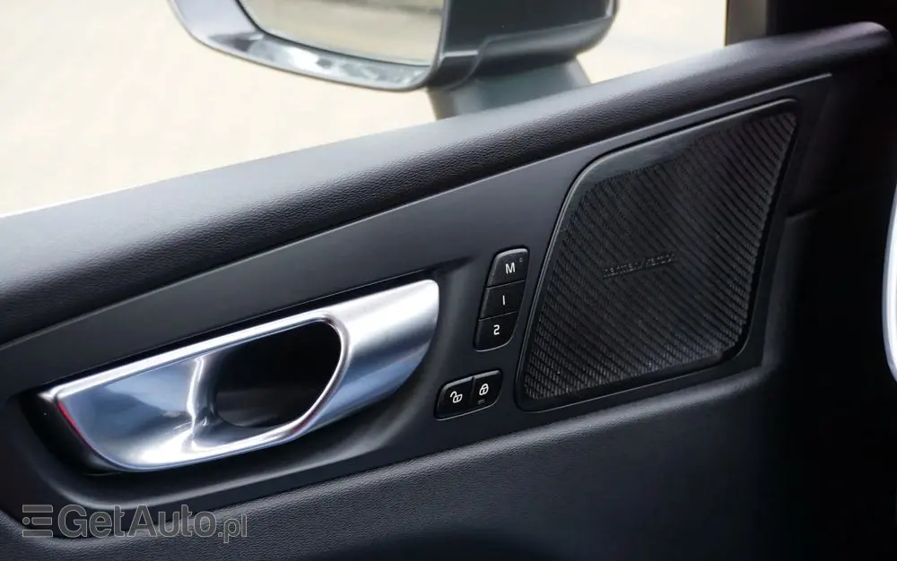 VOLVO XC 60 B4 D Geartronic Inscription