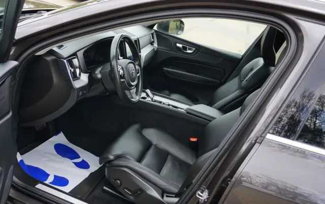 VOLVO XC 60 B4 D Geartronic Inscription