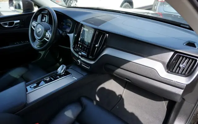 VOLVO XC 60 B4 D Geartronic Inscription