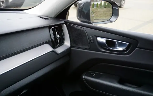 VOLVO XC 60 B4 D Geartronic Inscription