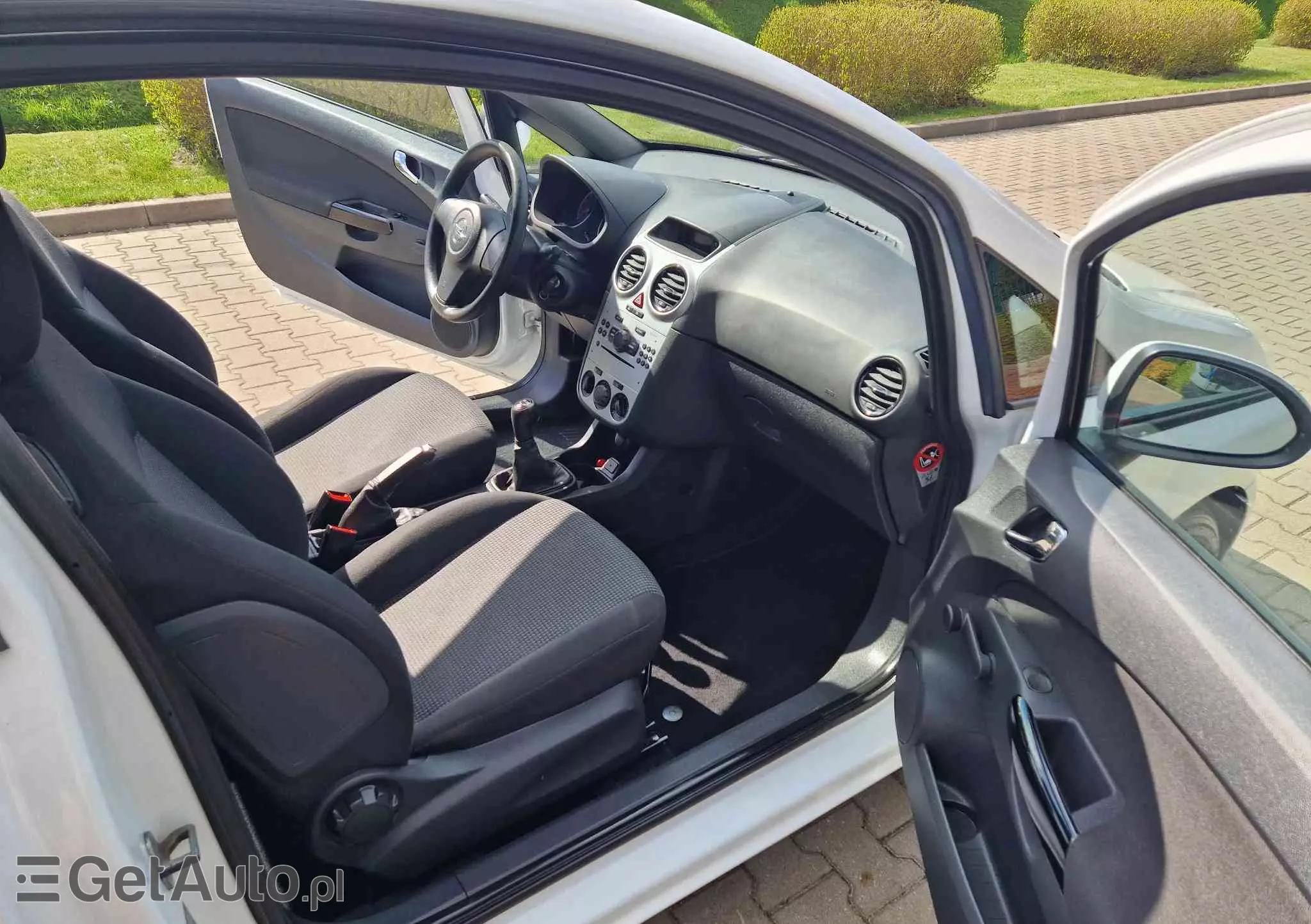 OPEL Corsa 1.2 16V (ecoFLEX) Edition