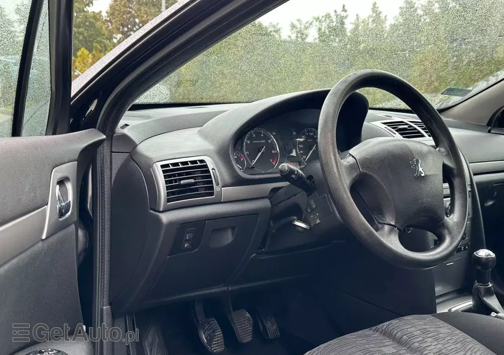 PEUGEOT 407 1.8 ST Komfort