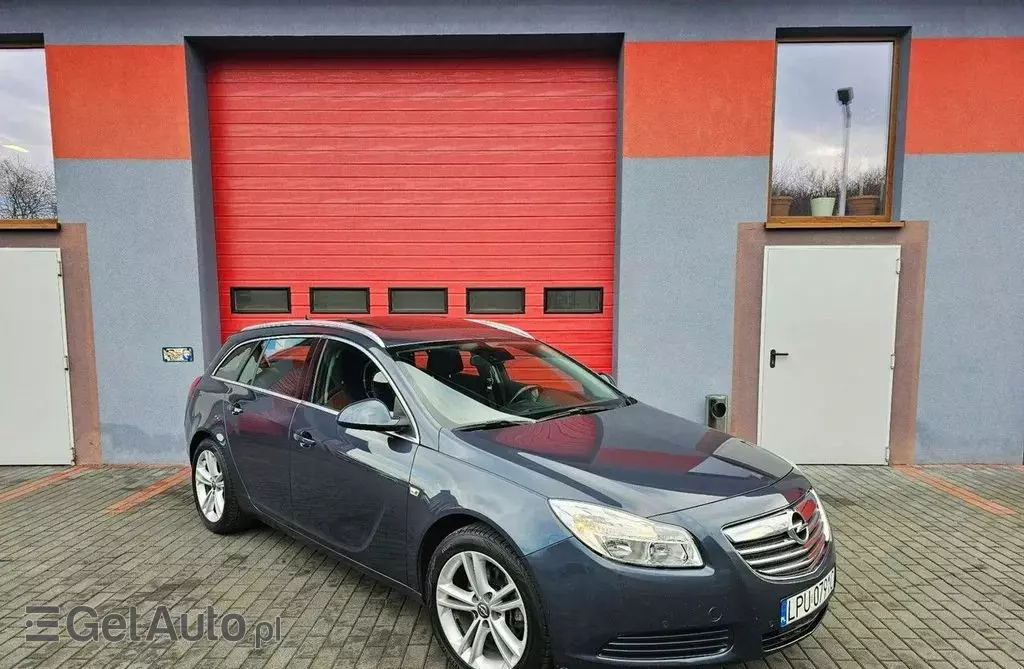 OPEL Insignia 