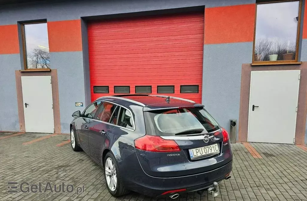 OPEL Insignia 