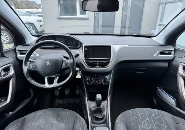 PEUGEOT 2008 82 VTI Acess