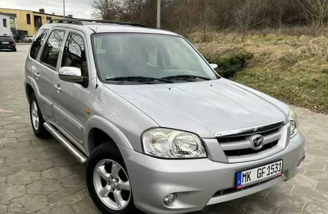 MAZDA Tribute 
