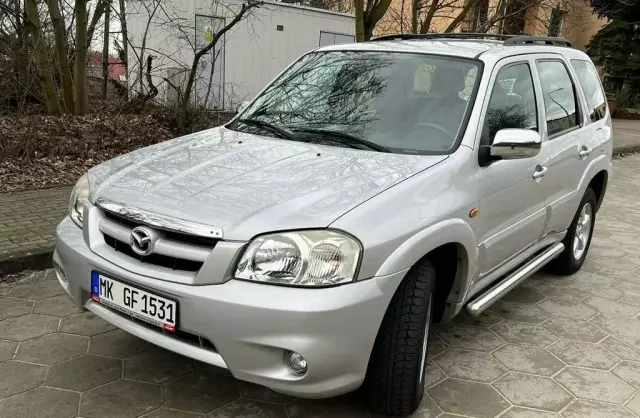 MAZDA Tribute 