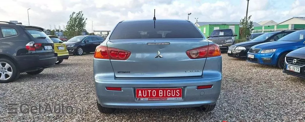 MITSUBISHI Lancer 