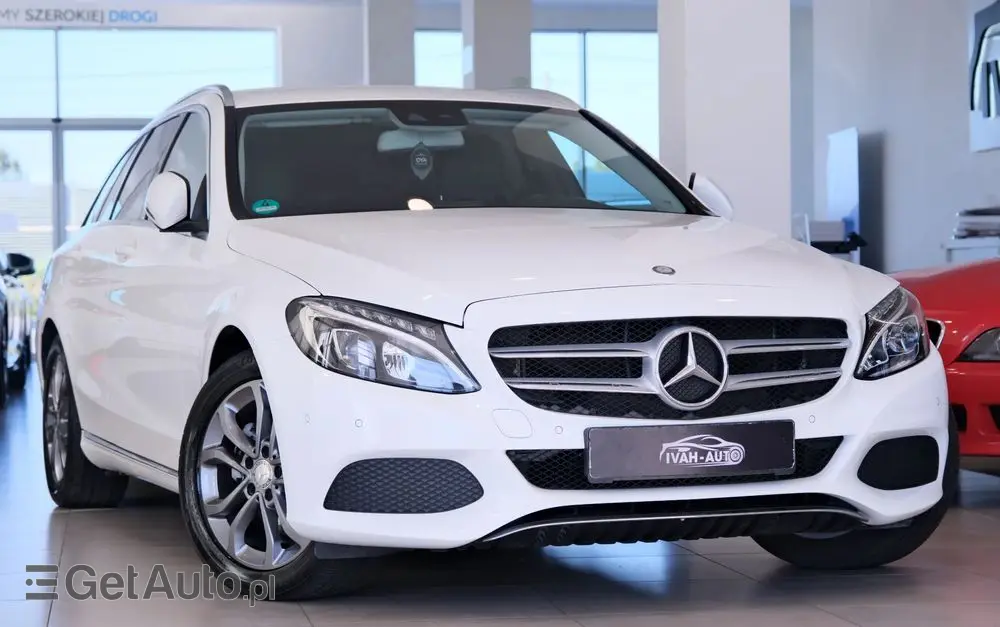MERCEDES-BENZ Klasa C 200 7G-TRONIC