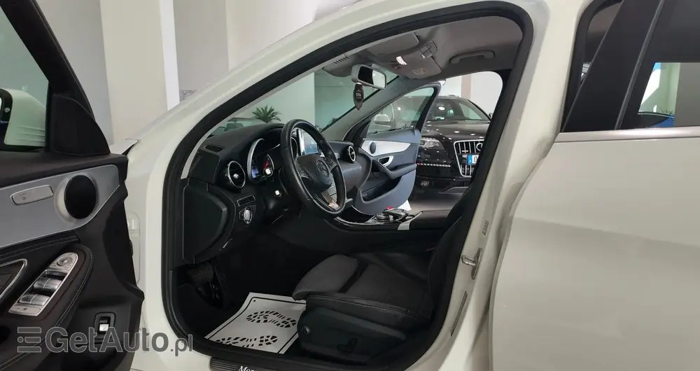 MERCEDES-BENZ Klasa C 200 7G-TRONIC