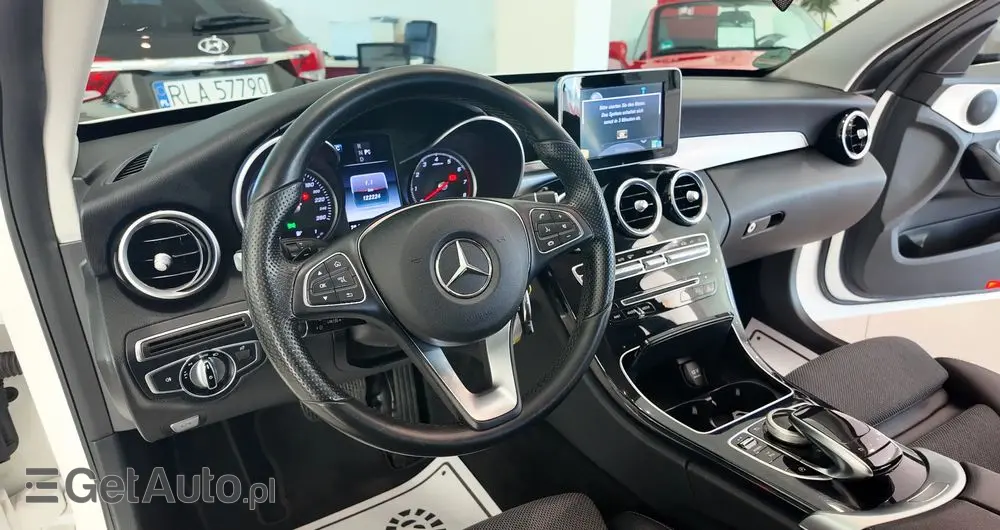 MERCEDES-BENZ Klasa C 200 7G-TRONIC