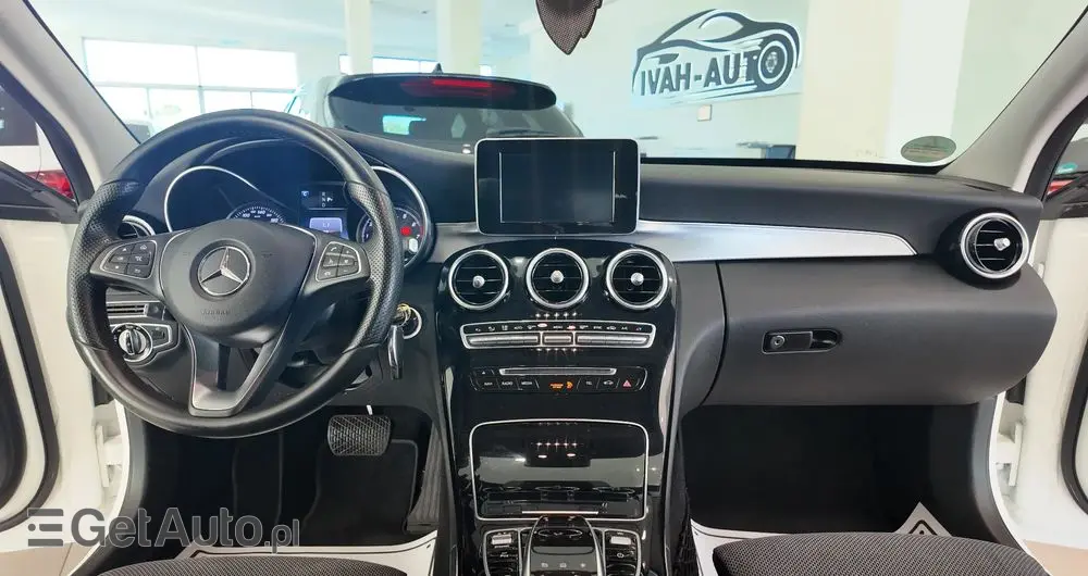 MERCEDES-BENZ Klasa C 200 7G-TRONIC
