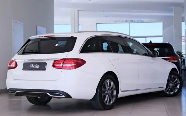 MERCEDES-BENZ Klasa C 200 7G-TRONIC