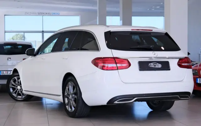 MERCEDES-BENZ Klasa C 200 7G-TRONIC