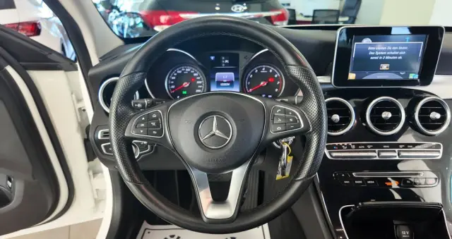 MERCEDES-BENZ Klasa C 200 7G-TRONIC