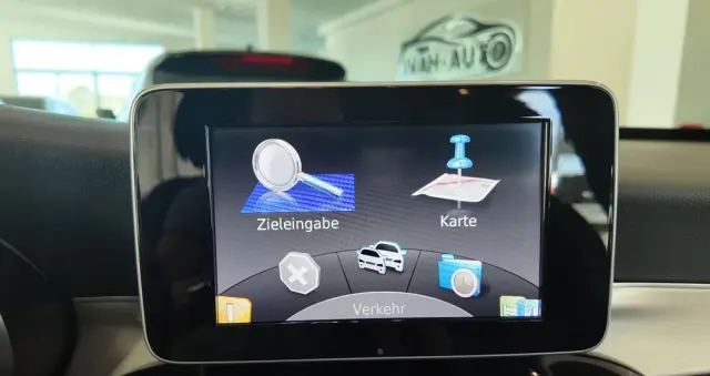 MERCEDES-BENZ Klasa C 200 7G-TRONIC