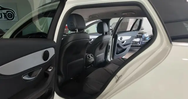 MERCEDES-BENZ Klasa C 200 7G-TRONIC