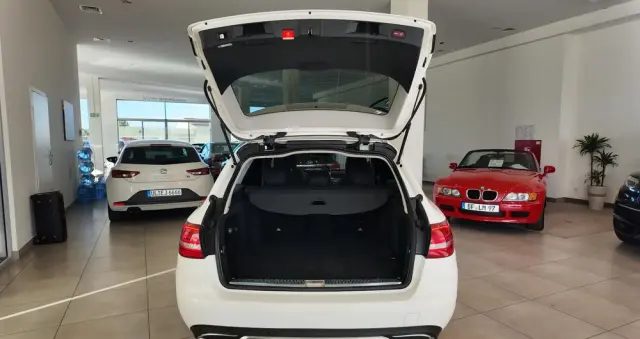 MERCEDES-BENZ Klasa C 200 7G-TRONIC