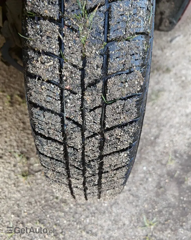 DAIHATSU Trevis 1.0 Junior