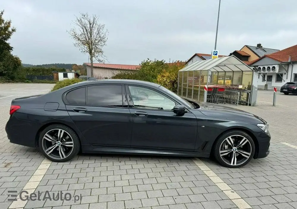 BMW Seria 7 730d xDrive