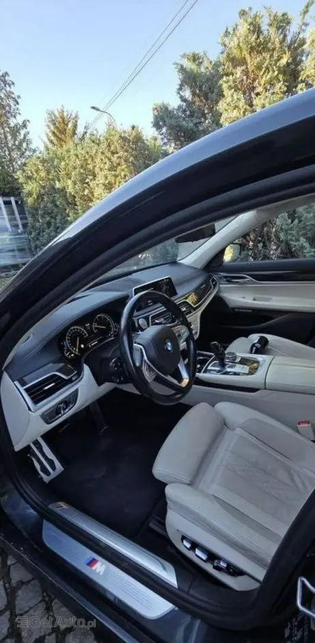 BMW Seria 7 730d xDrive