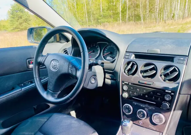 MAZDA 6 Sport 2.0 Active