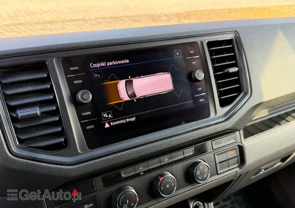 VOLKSWAGEN Crafter 2.0 TDI 177 KM Brygadówka 5 osobowa L4H2 