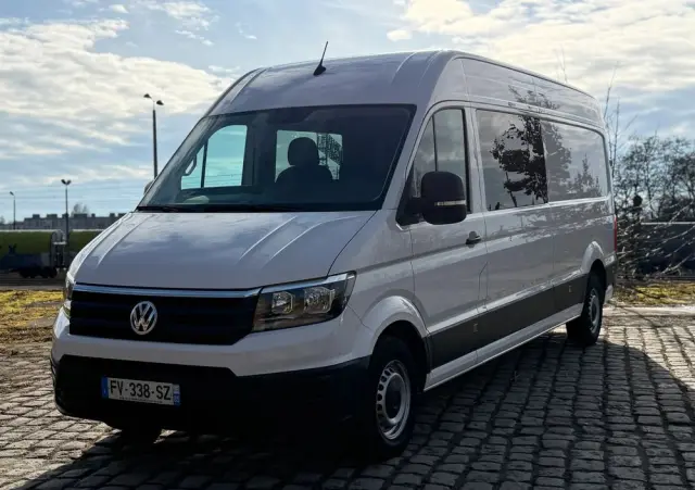 VOLKSWAGEN Crafter 2.0 TDI 177 KM Brygadówka 5 osobowa L4H2 