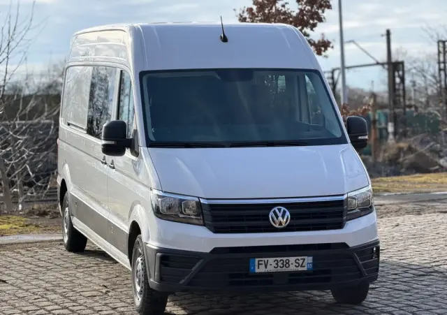 VOLKSWAGEN Crafter 2.0 TDI 177 KM Brygadówka 5 osobowa L4H2 