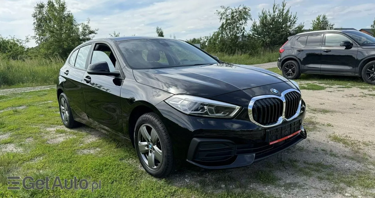 BMW Seria 1 118i Advantage