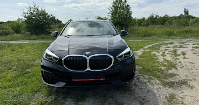 BMW Seria 1 118i Advantage