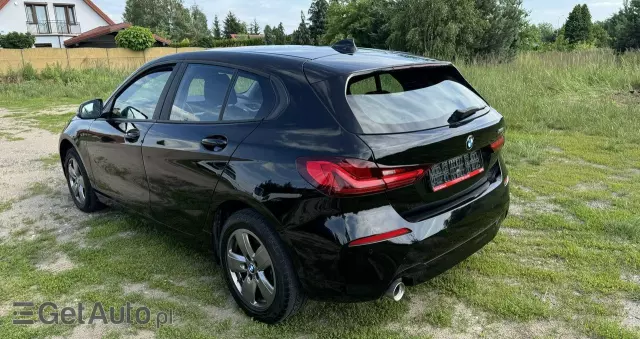 BMW Seria 1 118i Advantage